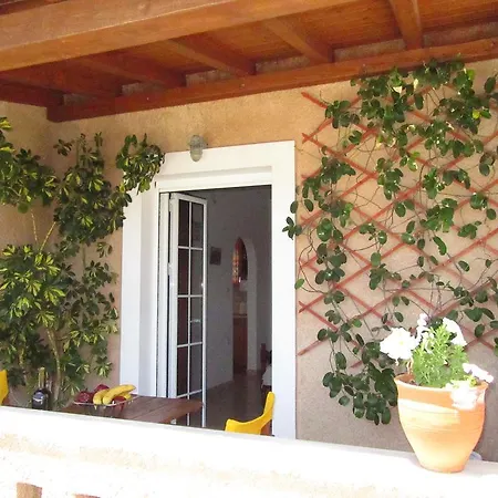 Apartamento Kalotina's Emborios