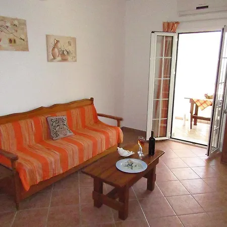 Kalotina's Apartamento Emborios