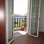Kalotina's شقة Emborios