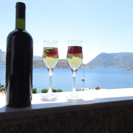 アパート Kalotina's Emborios