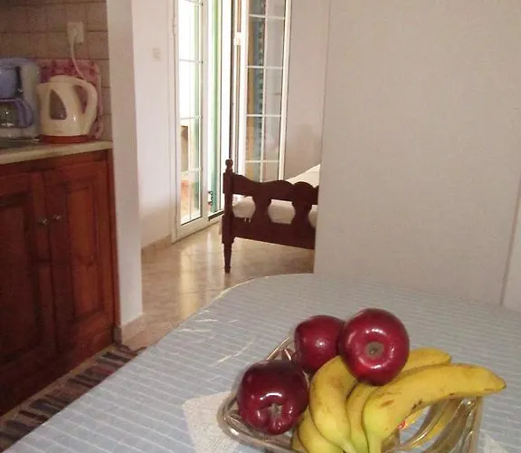 Apartamento Kalotina's Emborios