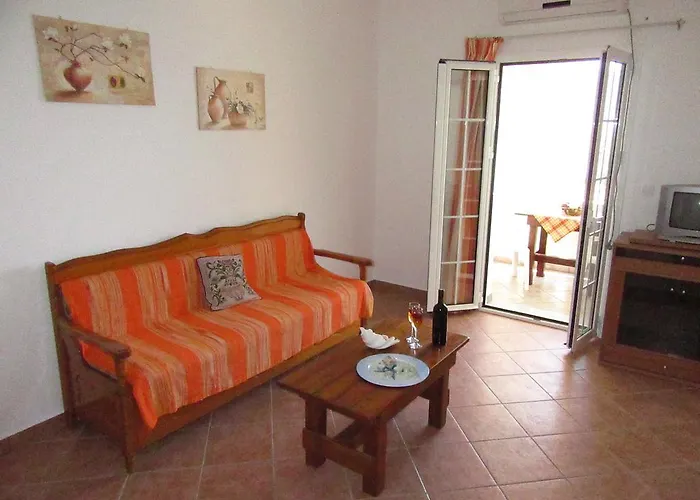 Kalotina's Apartamento Emborios